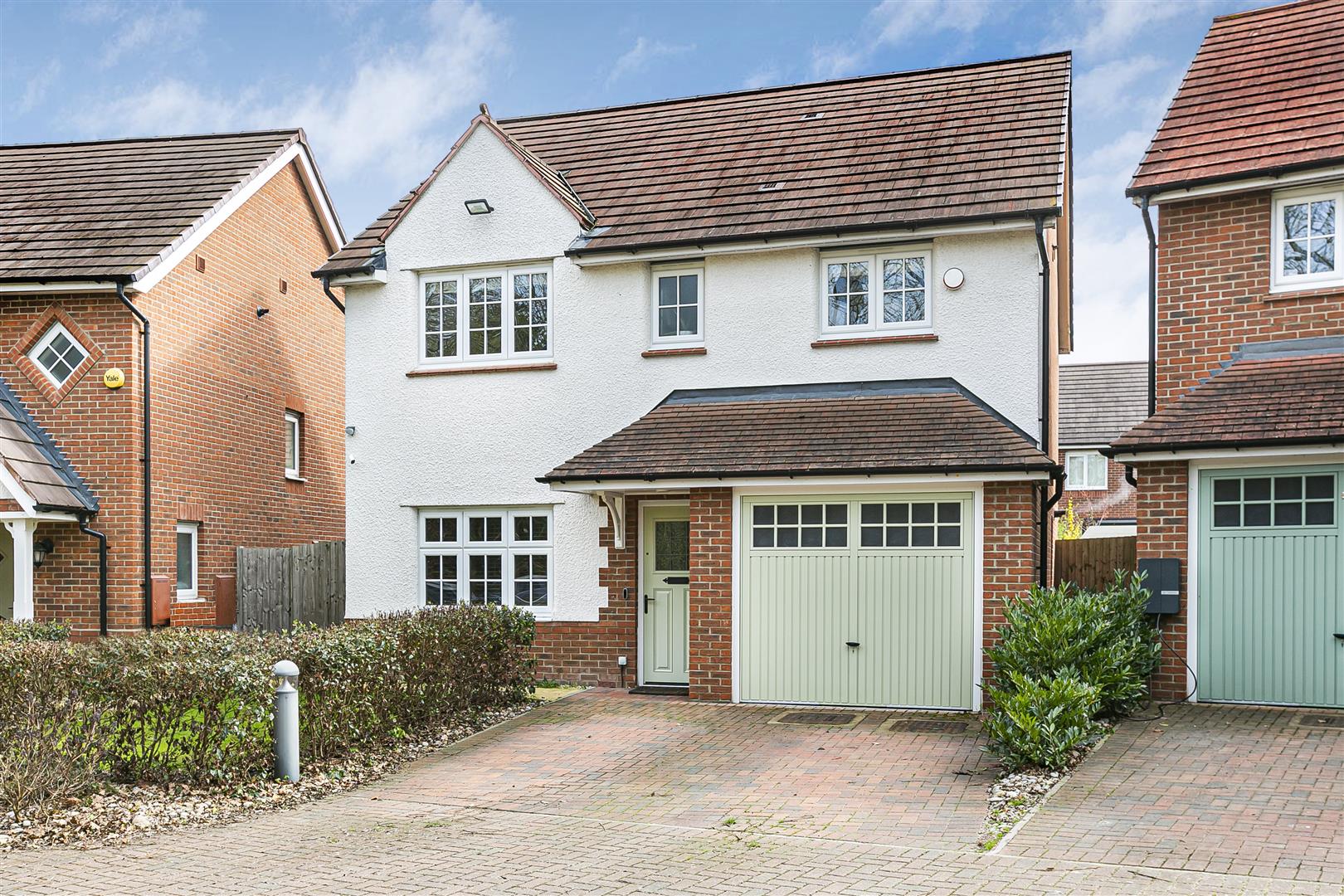 4 Bedroom for sale in Hauxton Cheffins Cambridge Sales